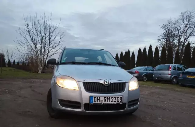 SKODA Fabia 