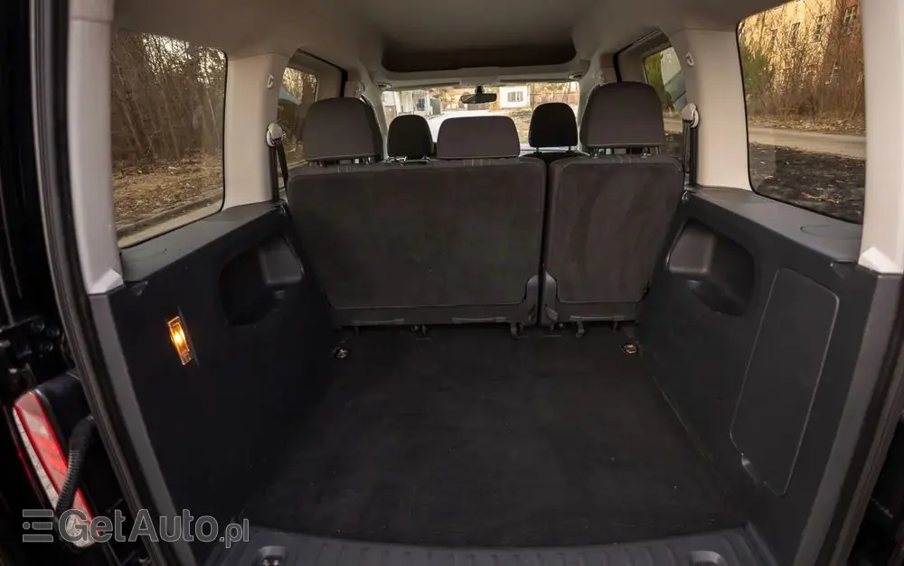 VOLKSWAGEN Caddy 2.0 (5-Si.) Alltrack