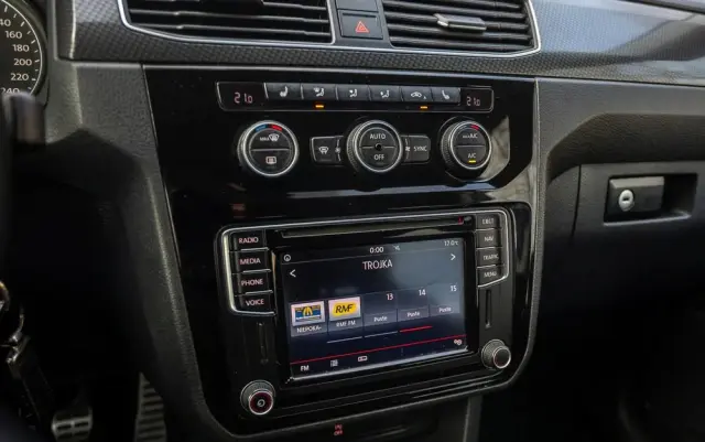 VOLKSWAGEN Caddy 2.0 (5-Si.) Alltrack