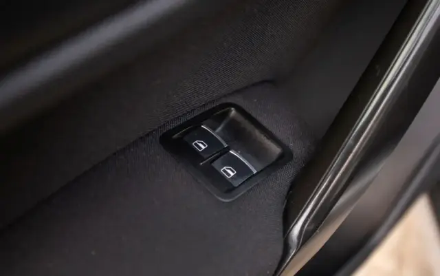 VOLKSWAGEN Caddy 2.0 (5-Si.) Alltrack