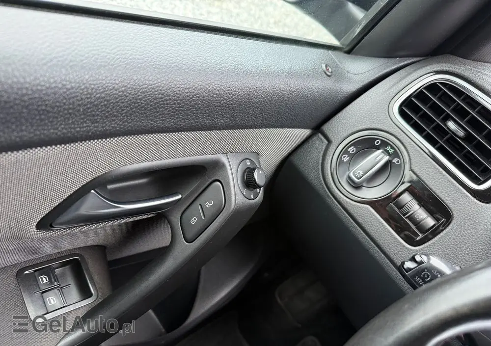 VOLKSWAGEN Polo 1.4 DSG GTI