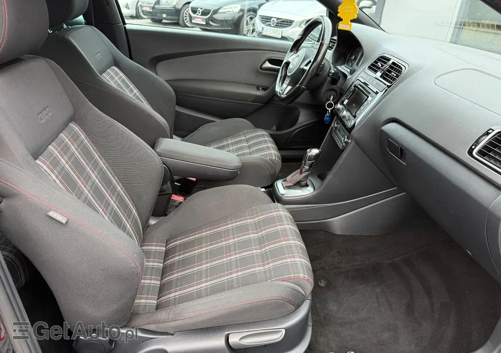 VOLKSWAGEN Polo 1.4 DSG GTI