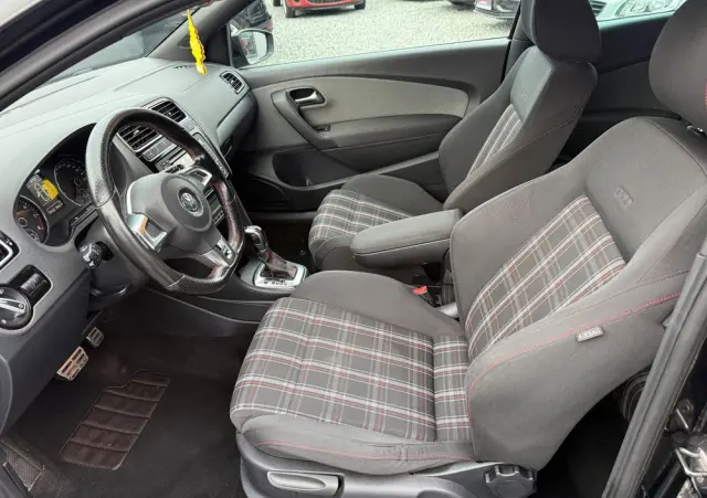 VOLKSWAGEN Polo 1.4 DSG GTI