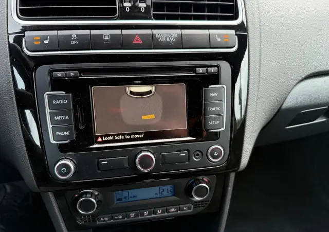 VOLKSWAGEN Polo 1.4 DSG GTI