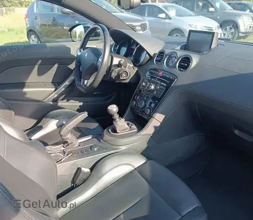 PEUGEOT RCZ 