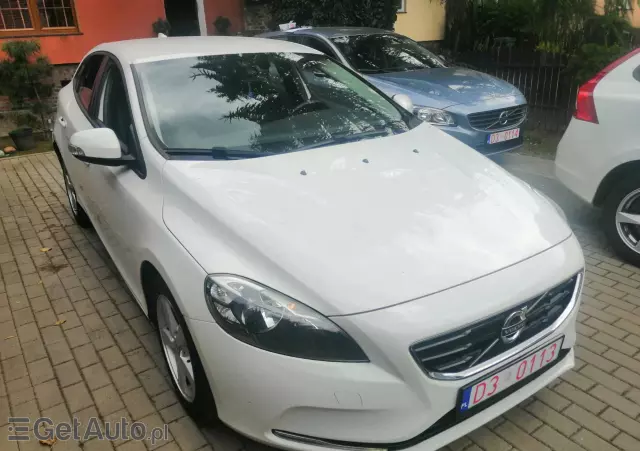 VOLVO V40 D2 Kinetic