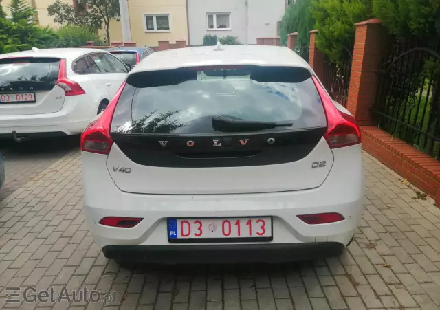 VOLVO V40 D2 Kinetic