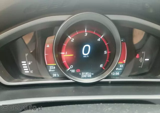 VOLVO V40 D2 Kinetic