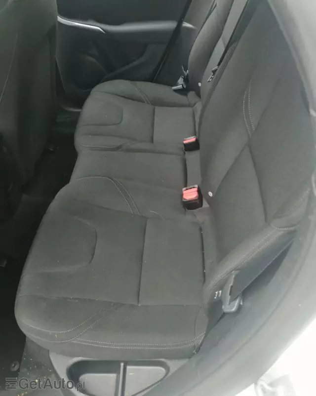 VOLVO V40 D2 Kinetic