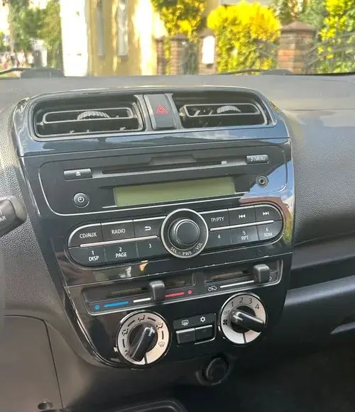 MITSUBISHI Space Star 