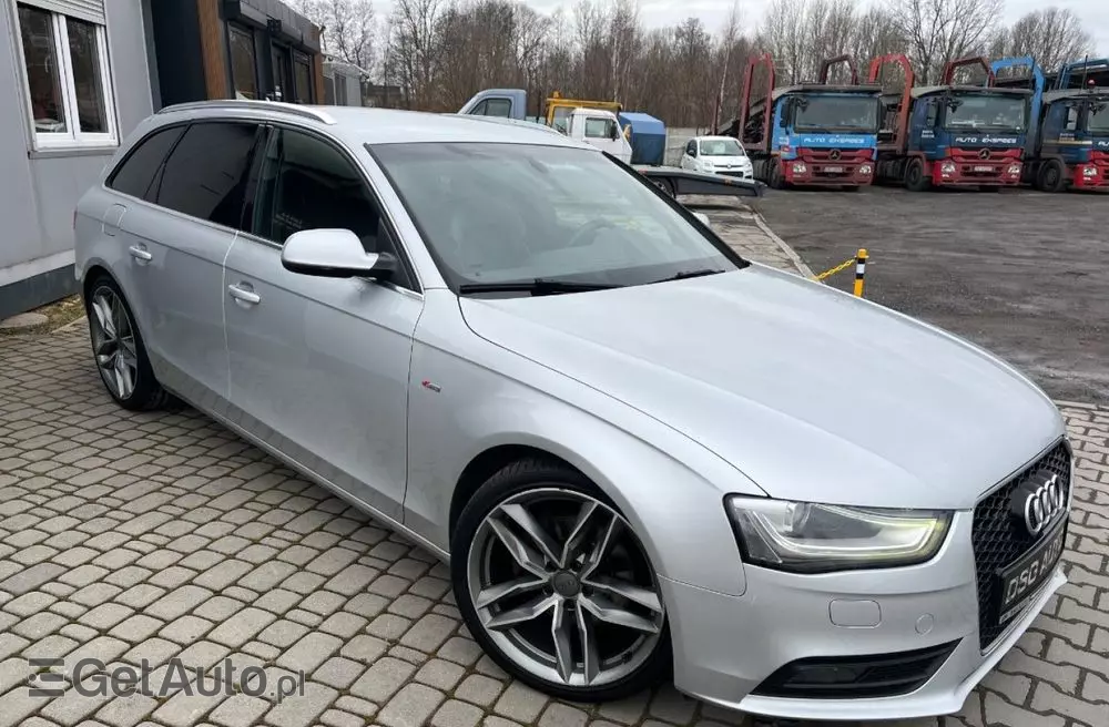AUDI A4 