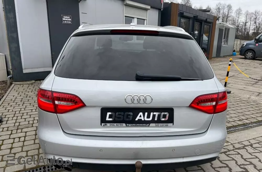 AUDI A4 