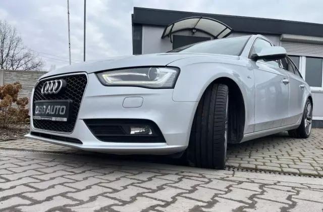 AUDI A4 