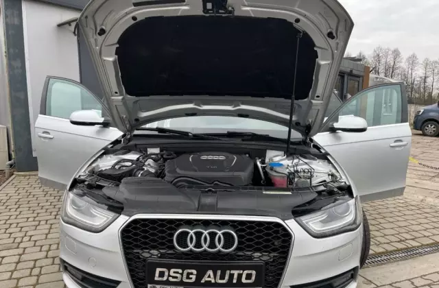 AUDI A4 