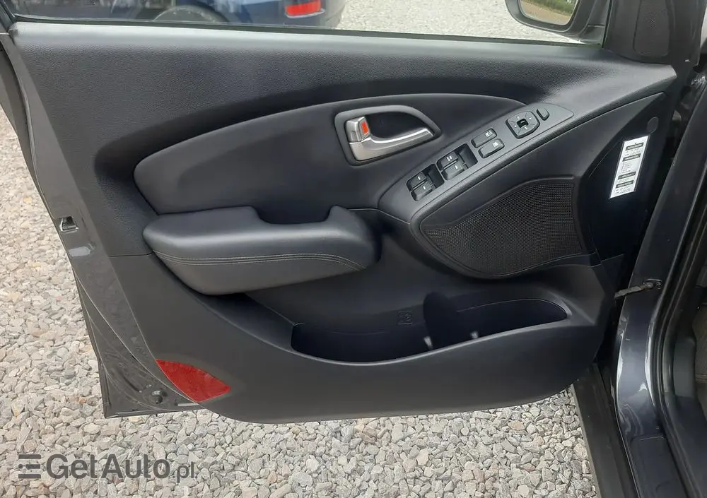 HYUNDAI Ix35 2.0 2WD Automatik Style