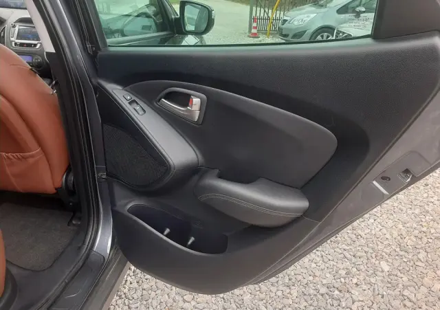 HYUNDAI Ix35 2.0 2WD Automatik Style