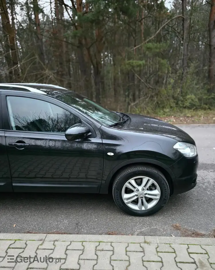 NISSAN Qashqai+2 1.6 dCi Tekna