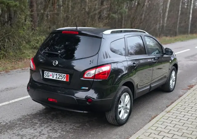 NISSAN Qashqai+2 1.6 dCi Tekna
