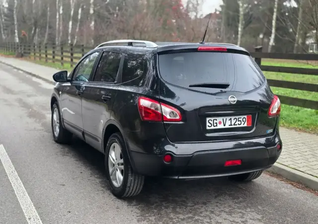 NISSAN Qashqai+2 1.6 dCi Tekna