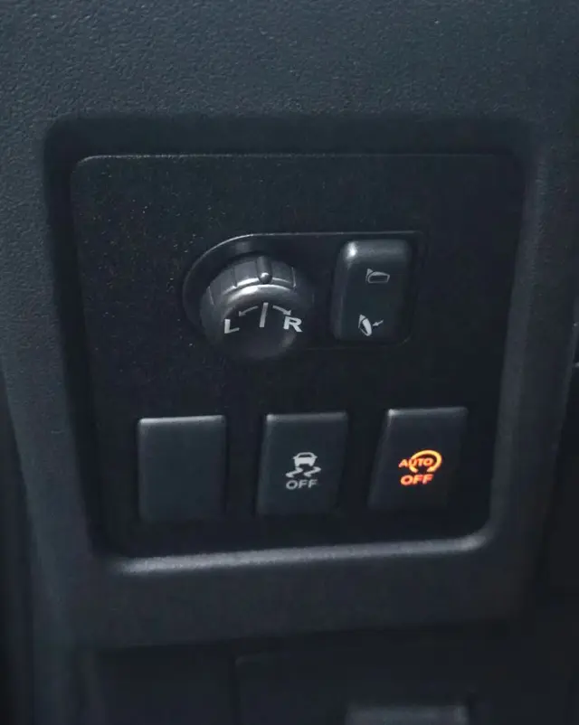 NISSAN Qashqai+2 1.6 dCi Tekna