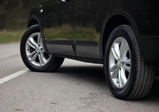 NISSAN Qashqai+2 1.6 dCi Tekna