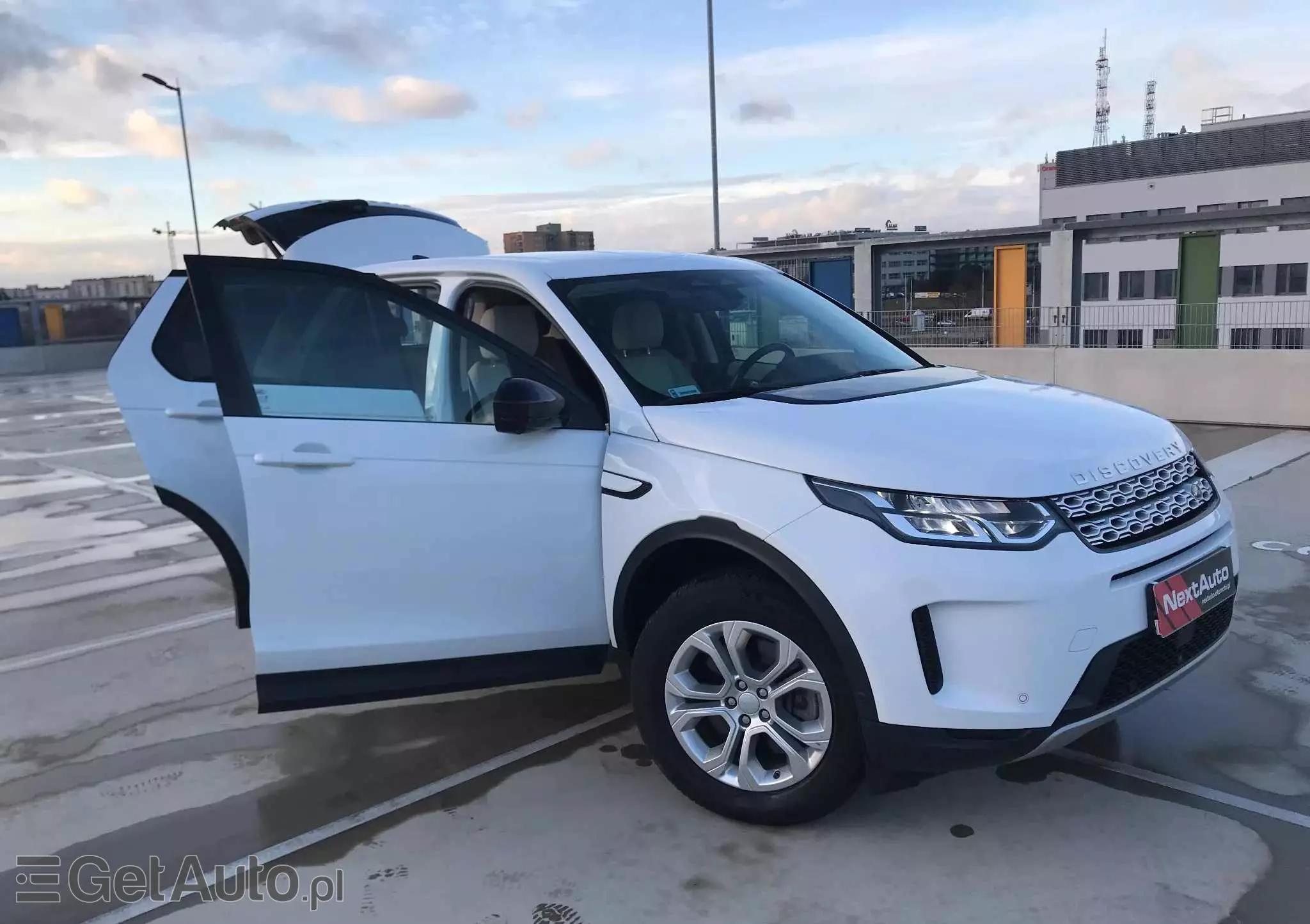 LAND ROVER Discovery Sport 