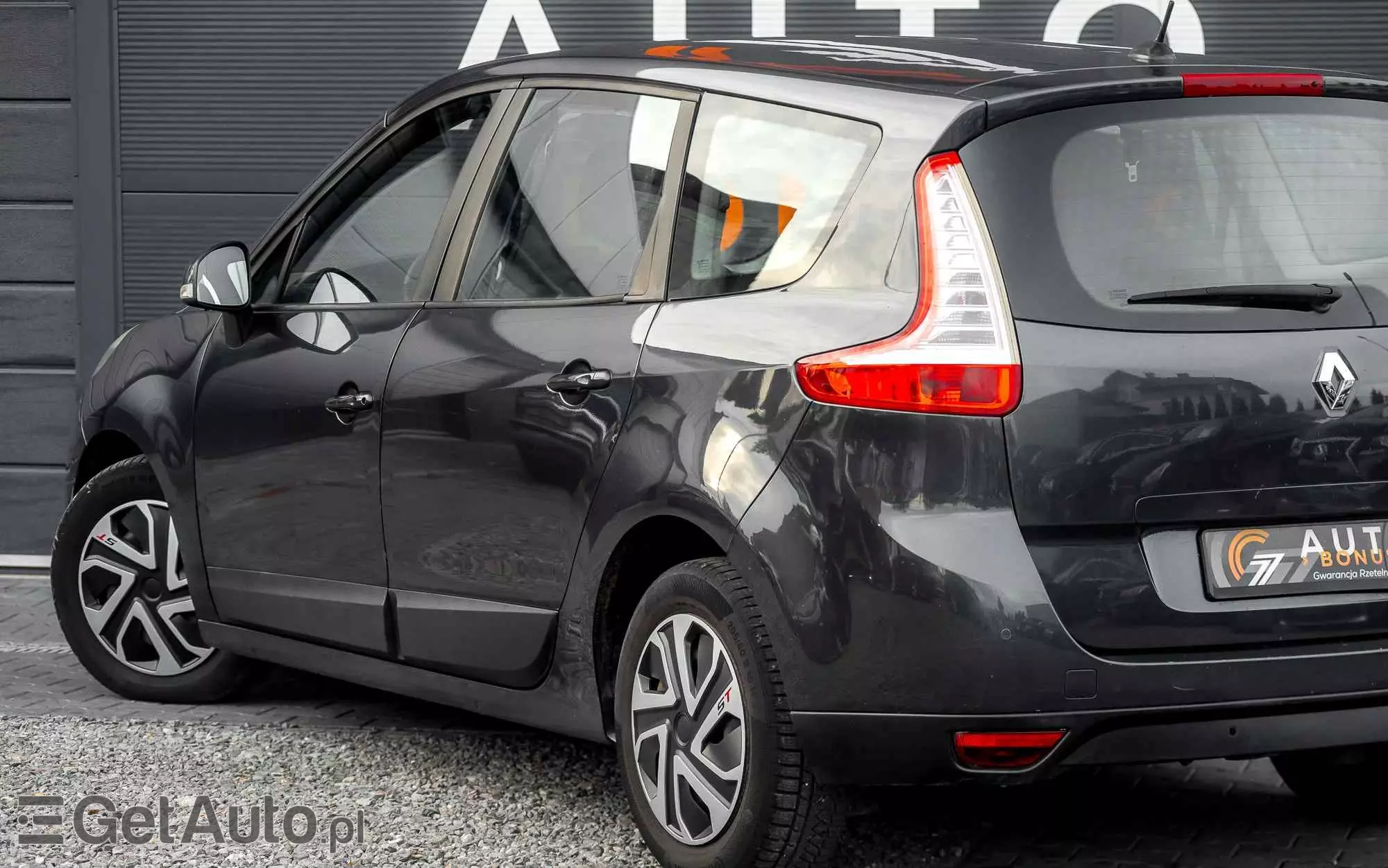 RENAULT Grand Scenic 1.9 dCi FAP Dynamique