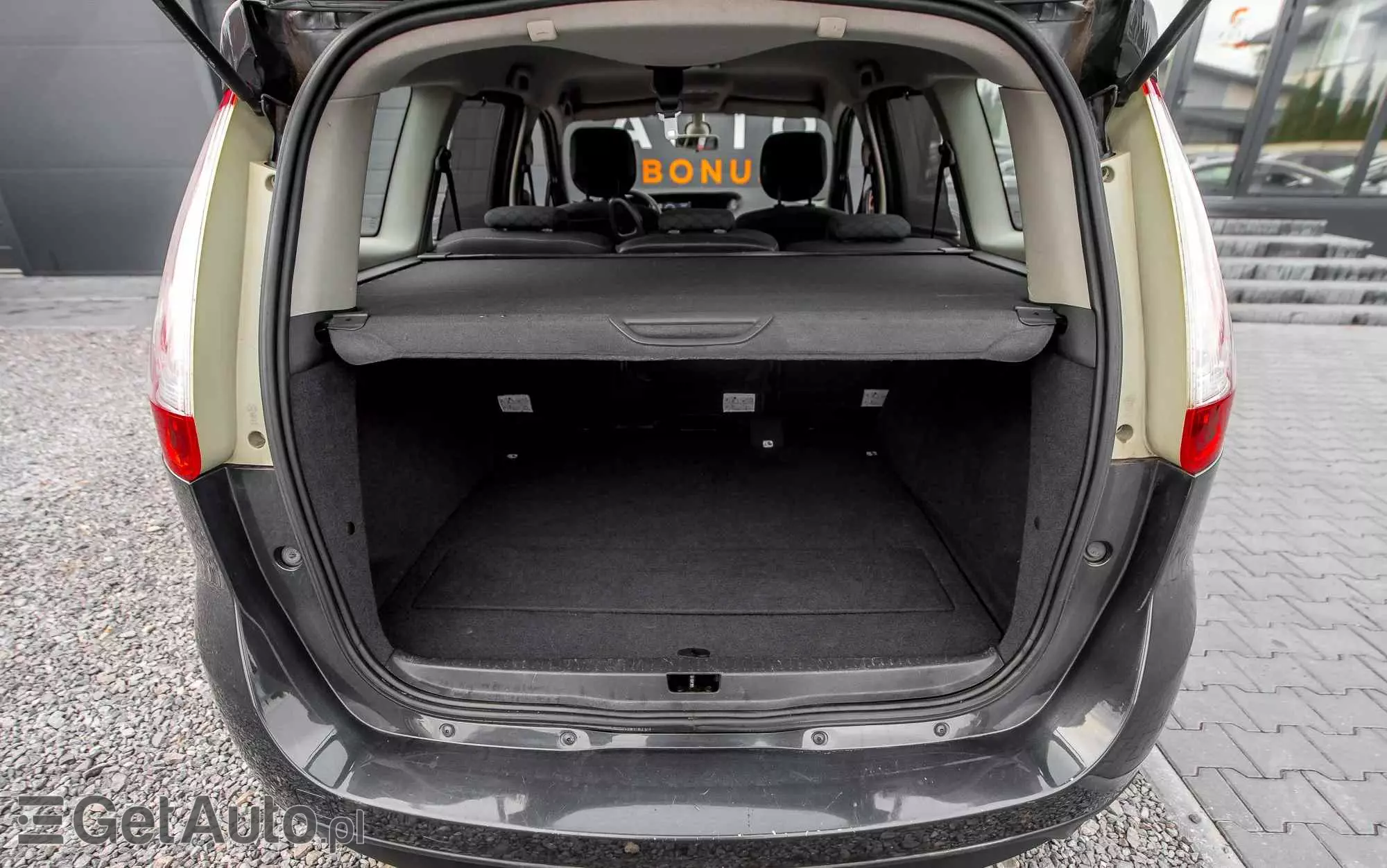 RENAULT Grand Scenic 1.9 dCi FAP Dynamique