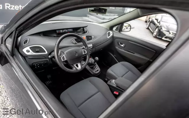 RENAULT Grand Scenic 1.9 dCi FAP Dynamique