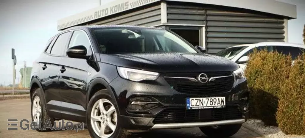 OPEL Grandland 