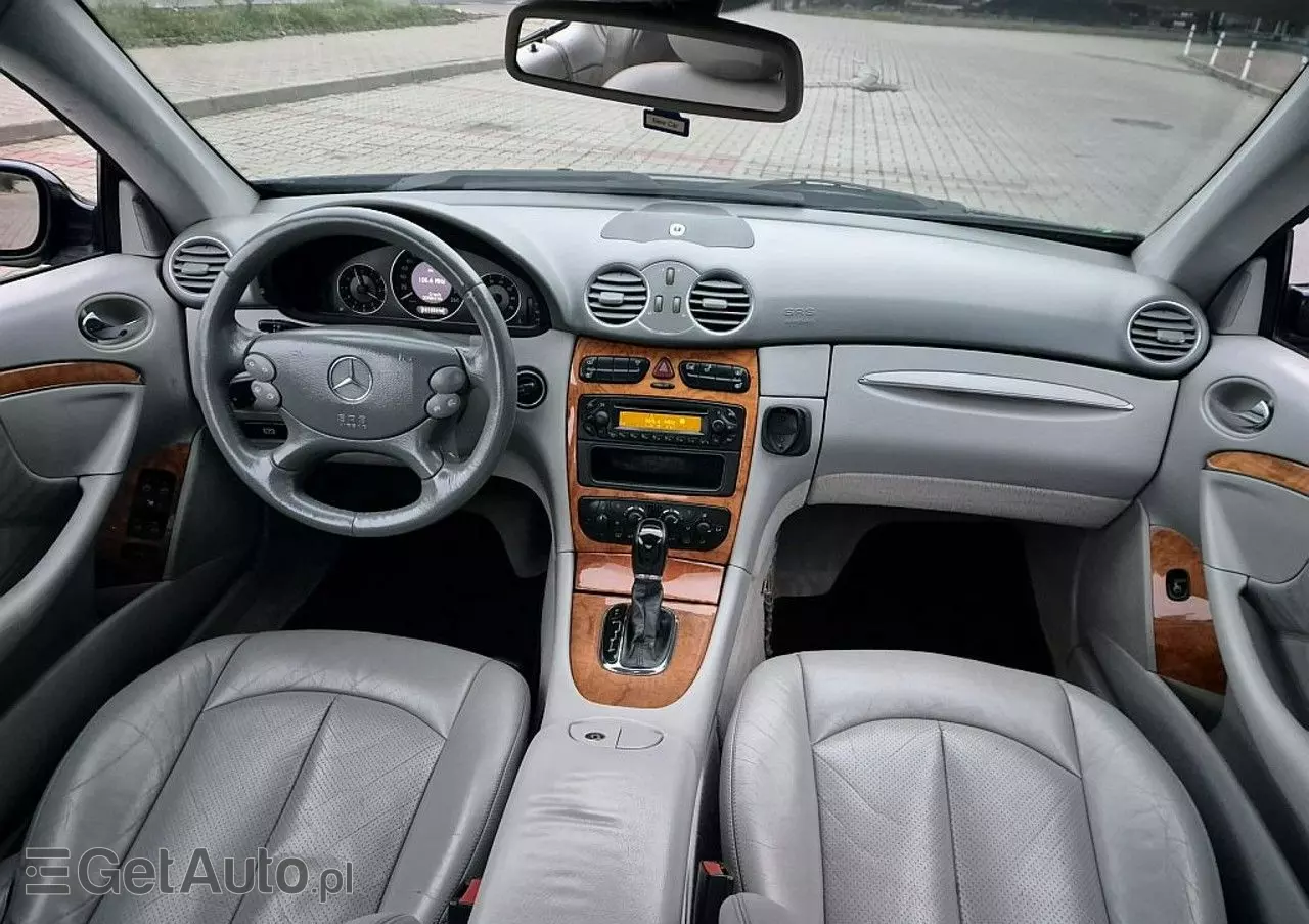 MERCEDES-BENZ CLK 320 Elegance