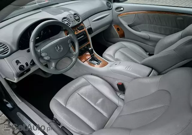 MERCEDES-BENZ CLK 320 Elegance