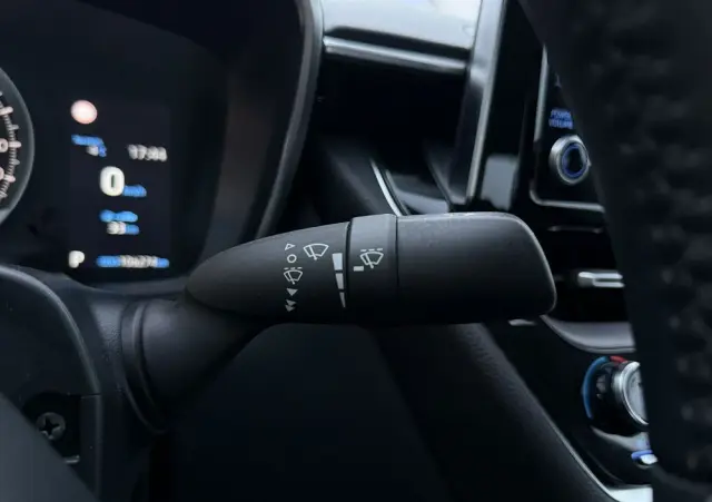 TOYOTA Corolla 1.5 Comfort MS