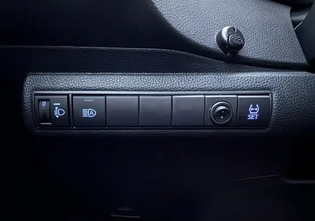 TOYOTA Corolla 1.5 Comfort MS