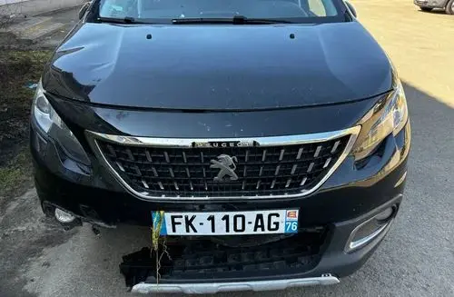 PEUGEOT 2008 