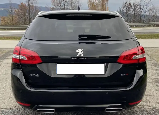 PEUGEOT 308 SW BlueHDi 180 EAT6 GT
