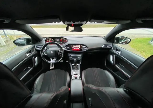 PEUGEOT 308 SW BlueHDi 180 EAT6 GT