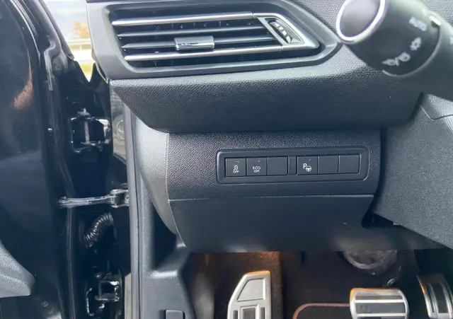 PEUGEOT 308 SW BlueHDi 180 EAT6 GT