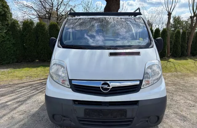 OPEL Vivaro 