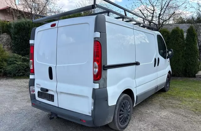 OPEL Vivaro 