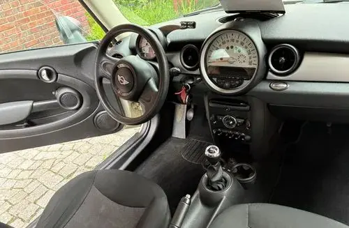 MINI ONE 