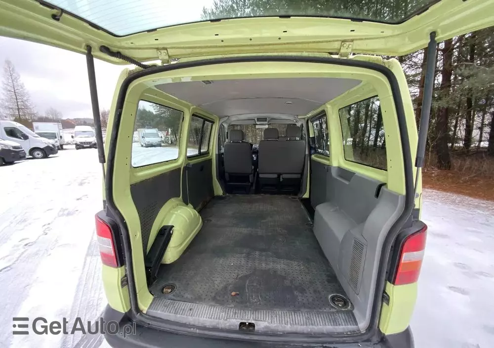 VOLKSWAGEN Transporter T5 