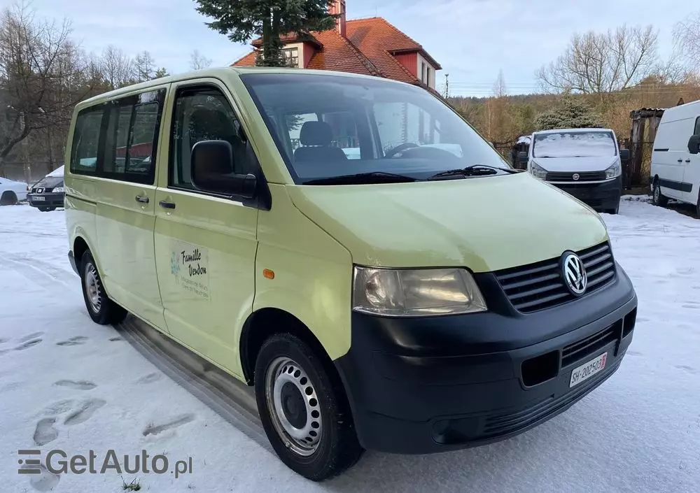 VOLKSWAGEN Transporter T5 