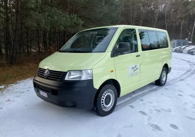 VOLKSWAGEN Transporter T5 
