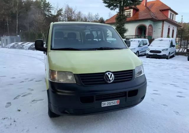 VOLKSWAGEN Transporter T5 