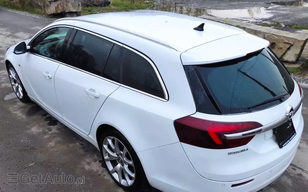 OPEL Insignia 