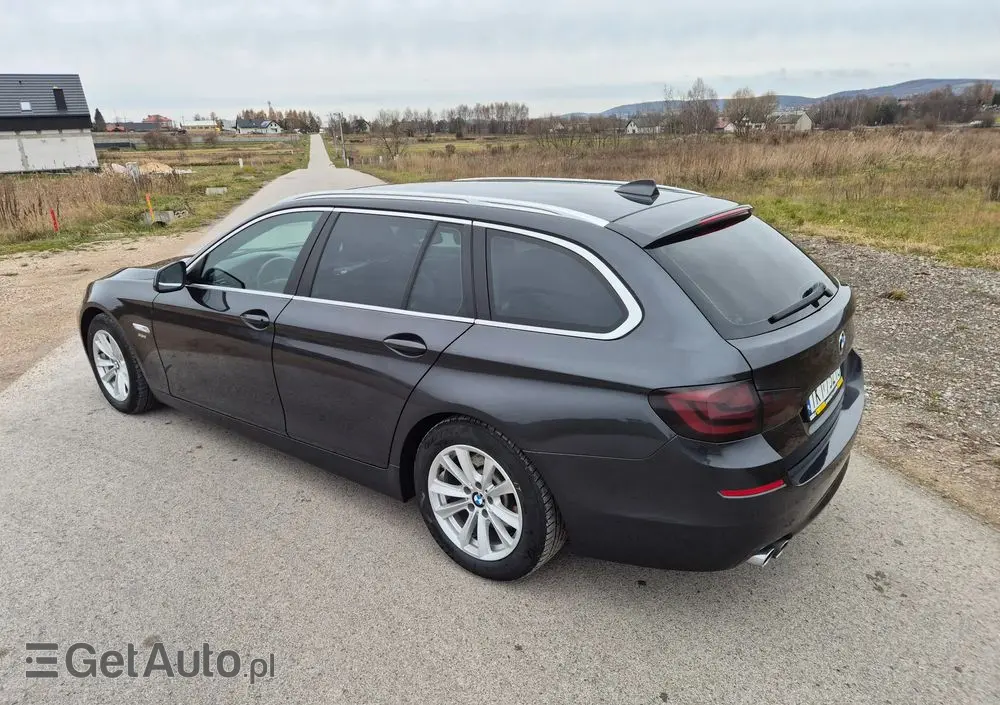 BMW Seria 5 525d xDrive