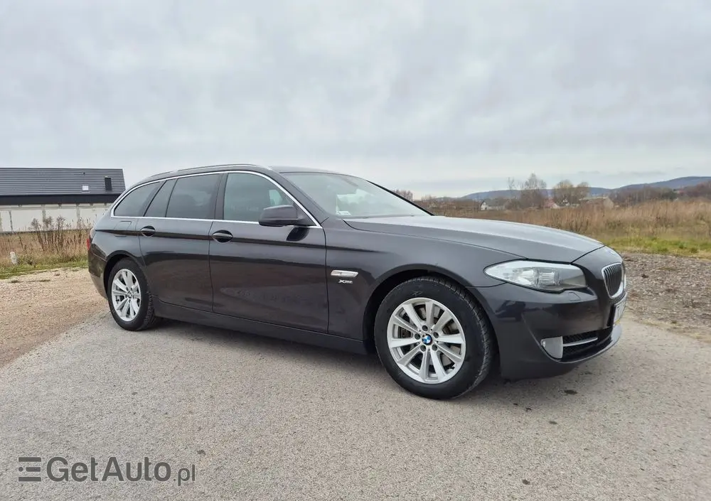 BMW Seria 5 525d xDrive