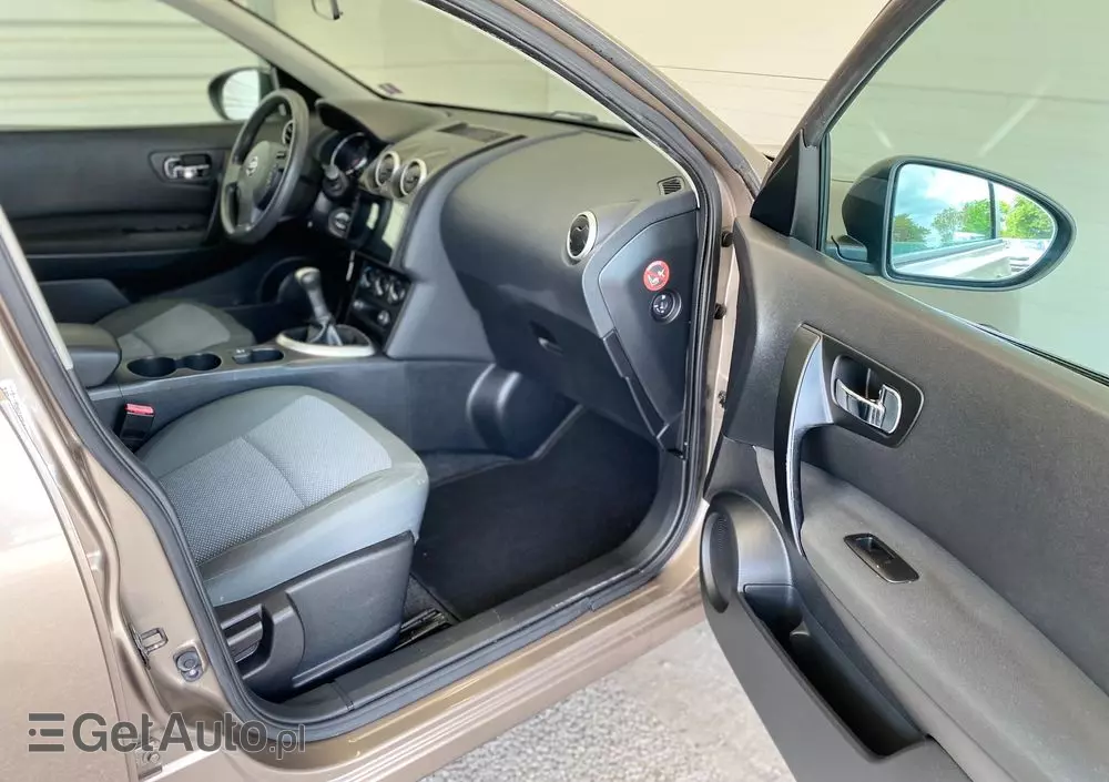 NISSAN Qashqai 1.6 I-Way