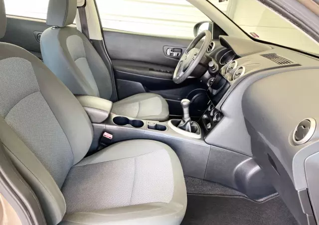 NISSAN Qashqai 1.6 I-Way